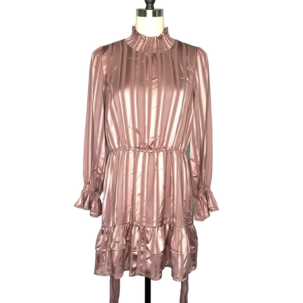 Dress Forum Women's Mock Neck Ruffle‎ Tiered Hem Mini Dress Size Small belted